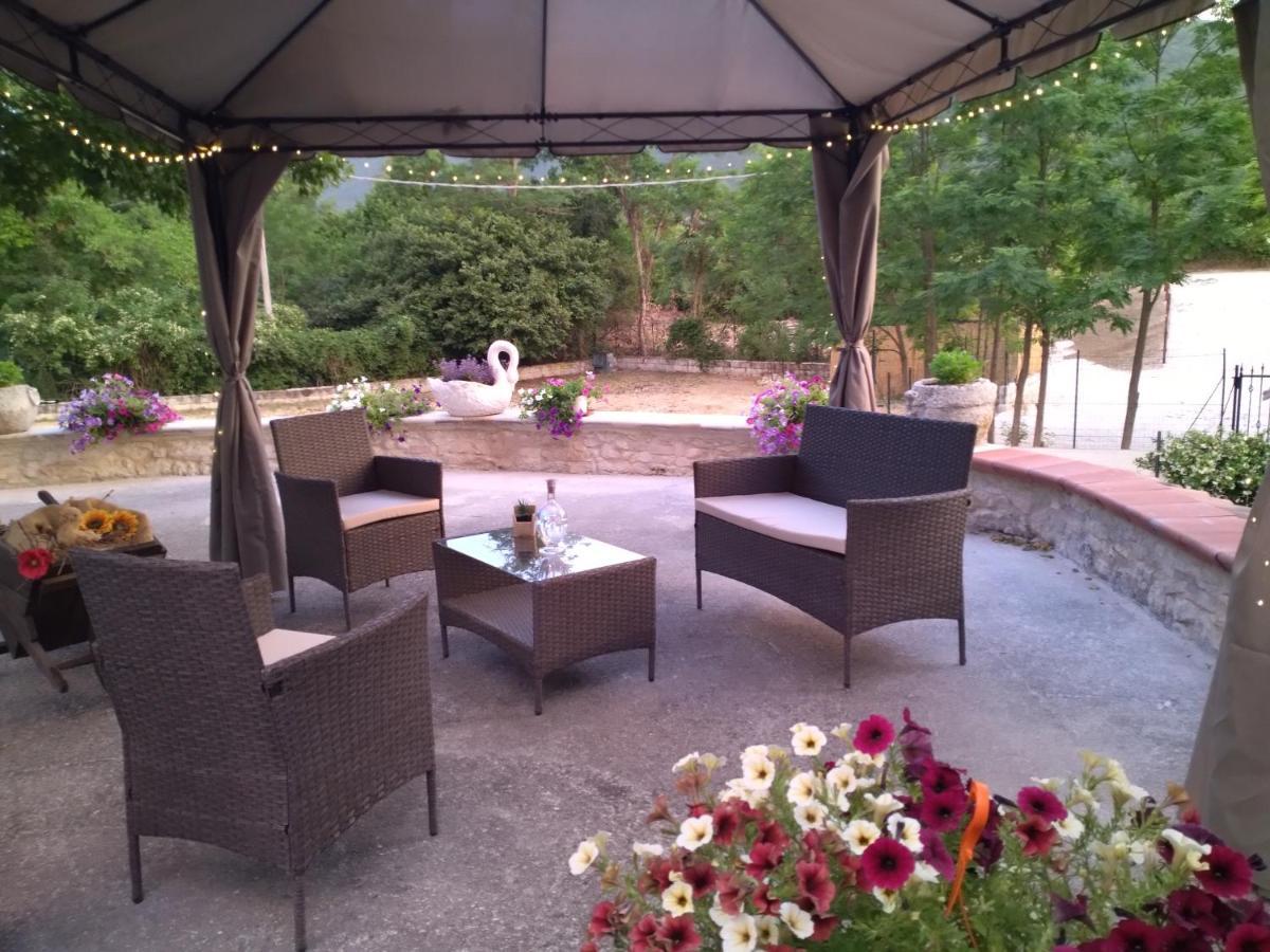 "Il Miglio" Country House Pettorano sul Gizio Екстериор снимка